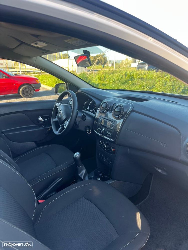Dacia Logan 0.9 TCe Confort - 7