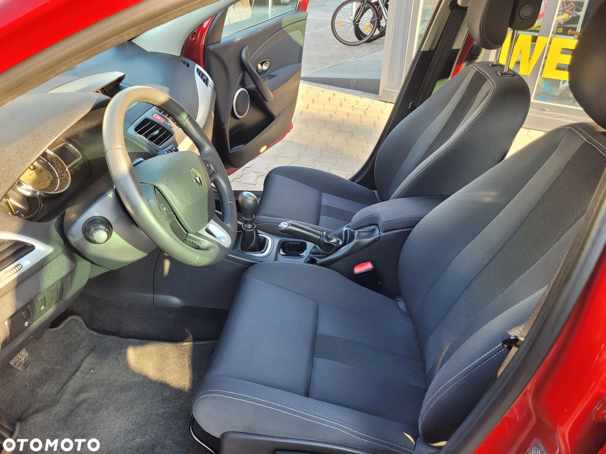 Renault Megane TCe 130 Dynamique - 21