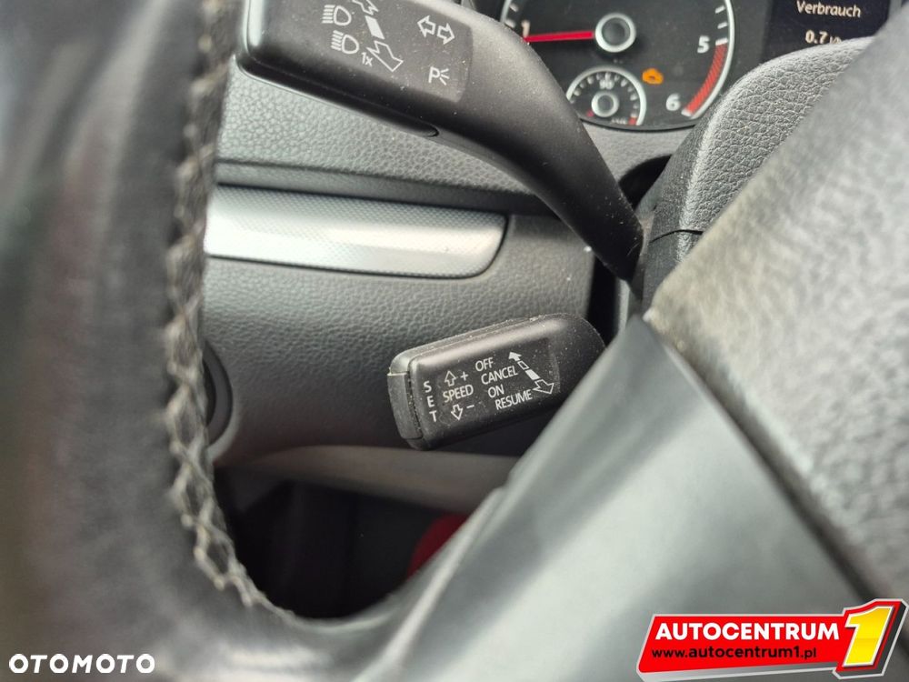 Volkswagen Sharan - 27
