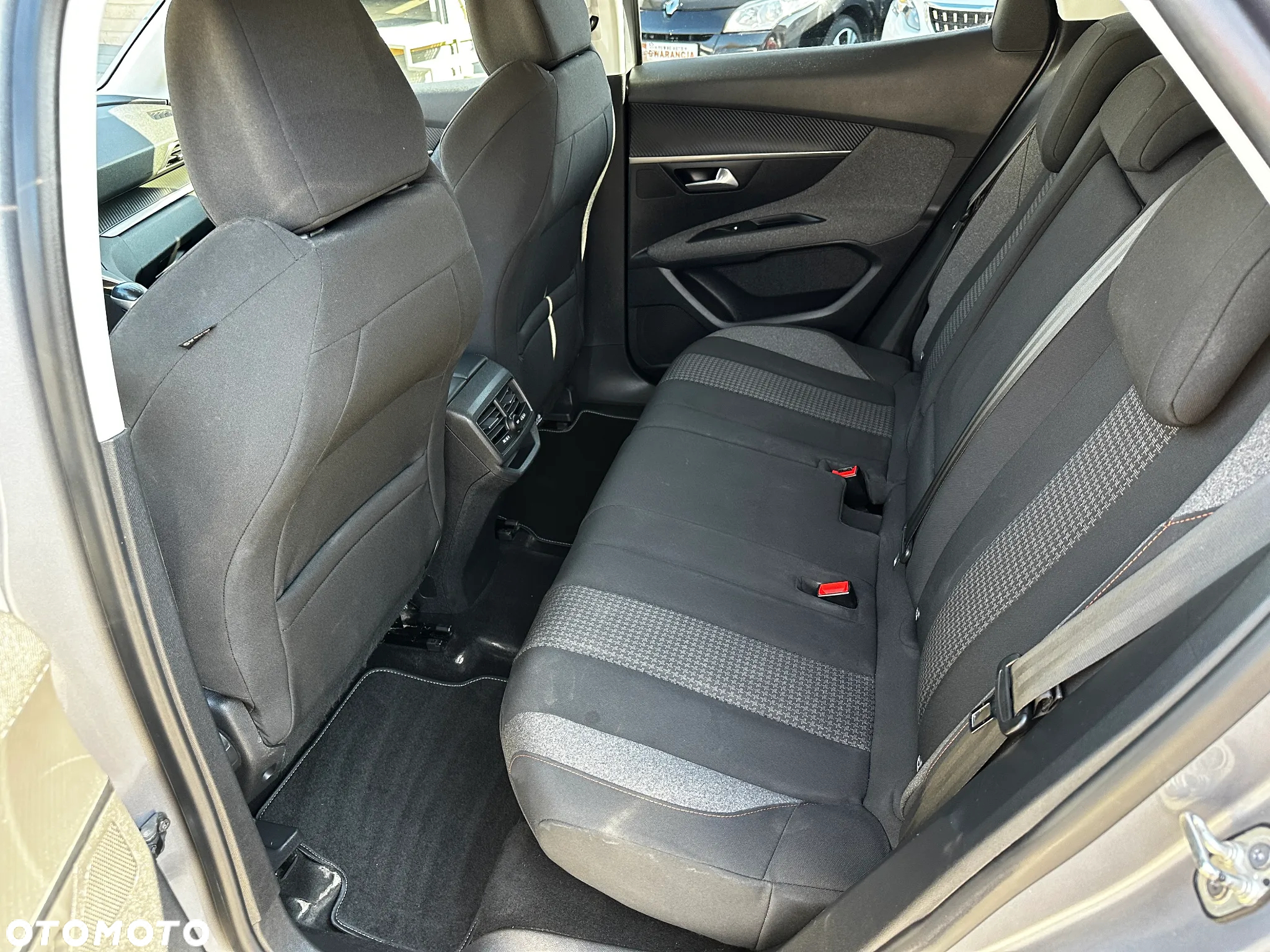 Peugeot 3008 - 22