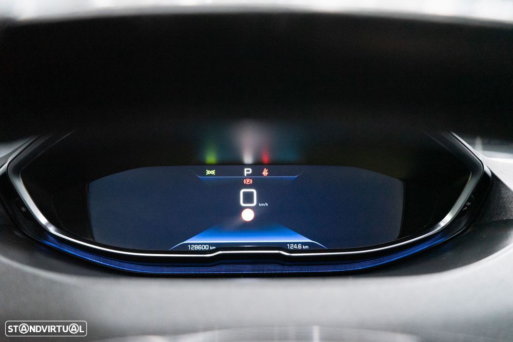 Peugeot 3008 BlueHDi 130 Stop & Start EAT8 Allure - 32