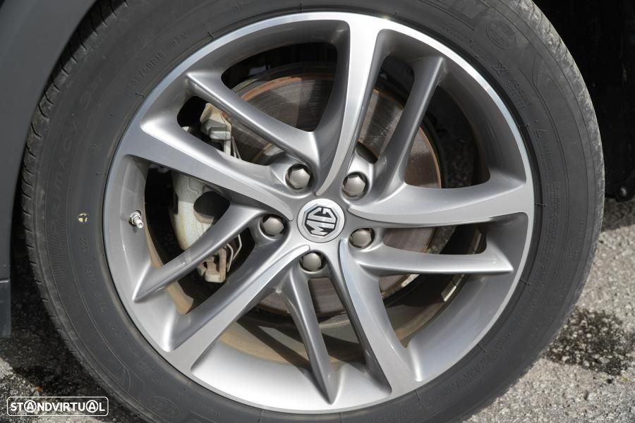 MG EHS 1.5 T-GDI Plug-in Hybrid Luxury - 25