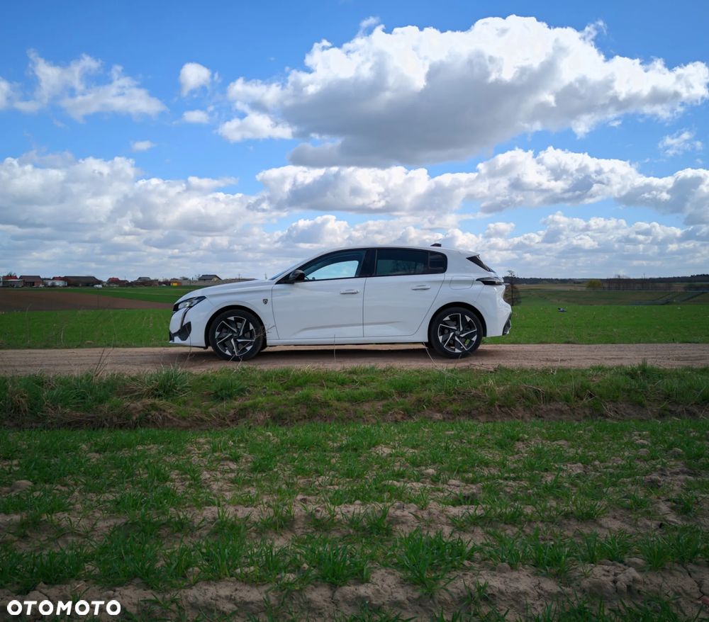 Peugeot 308 1.6 Hybrid PHEV Allure EAT8 - 8