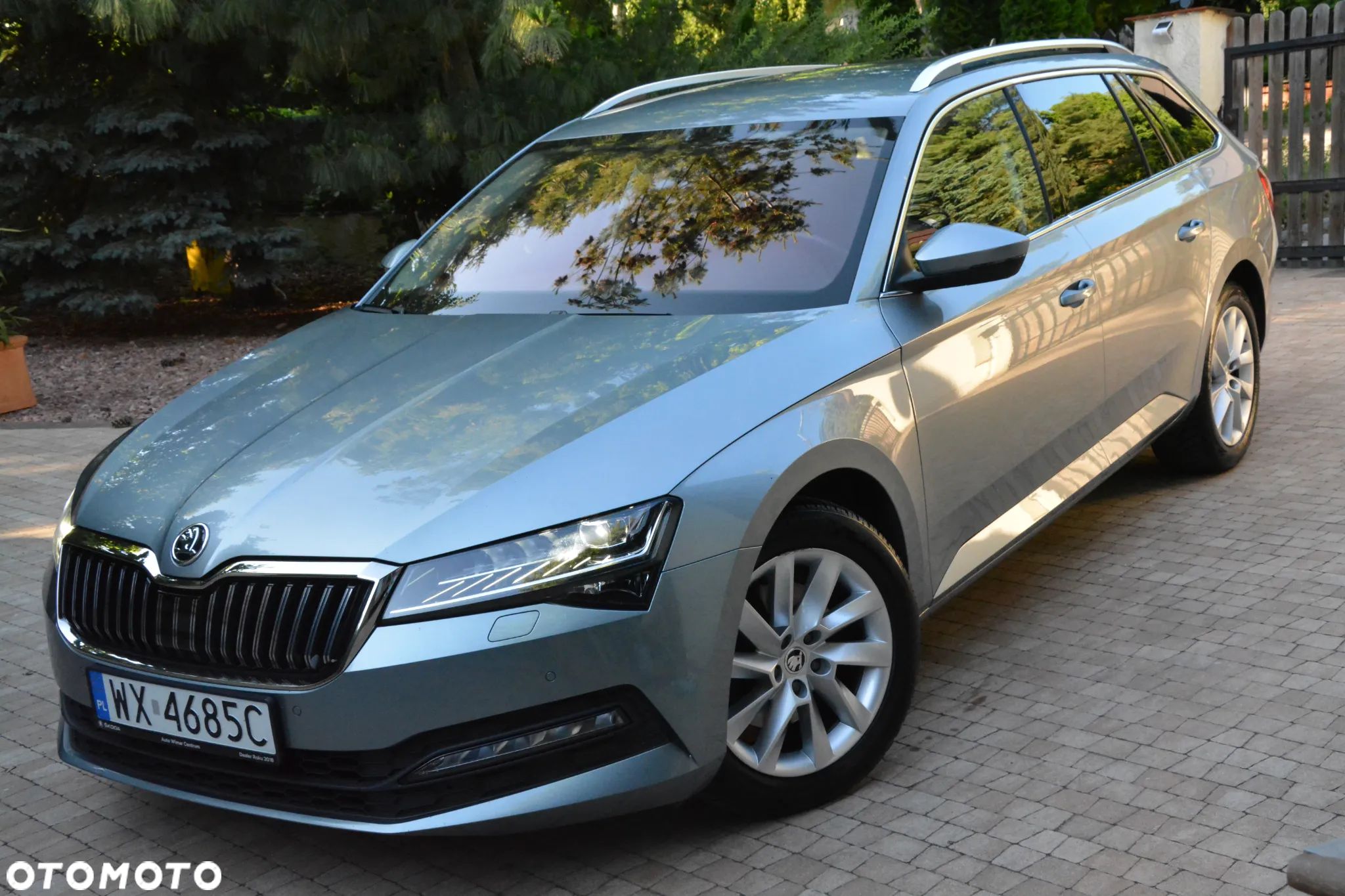 Skoda Superb 2.0 TDI SCR Ambition DSG - 1