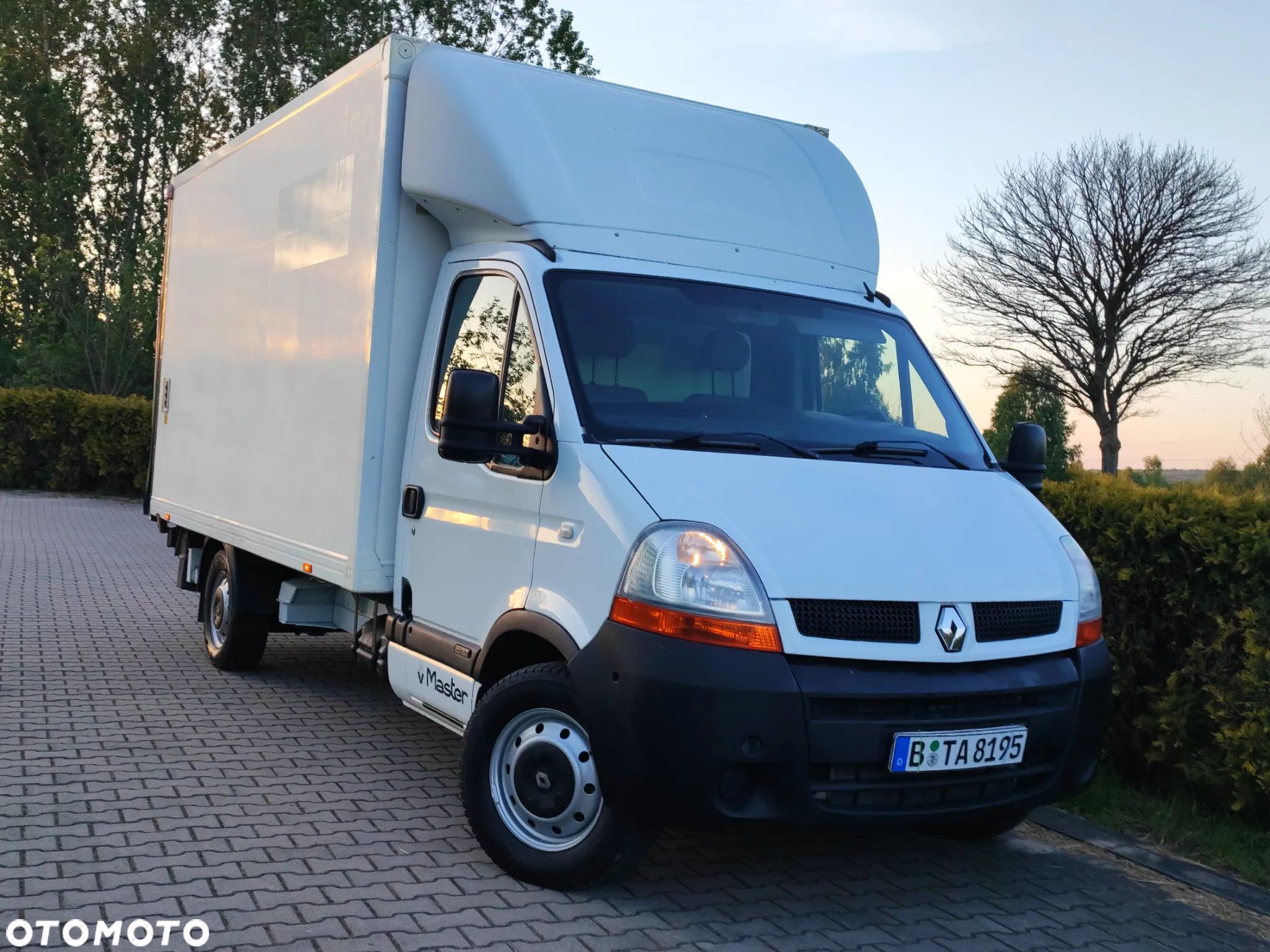 Renault Master 120 KONI 2.5 - 1