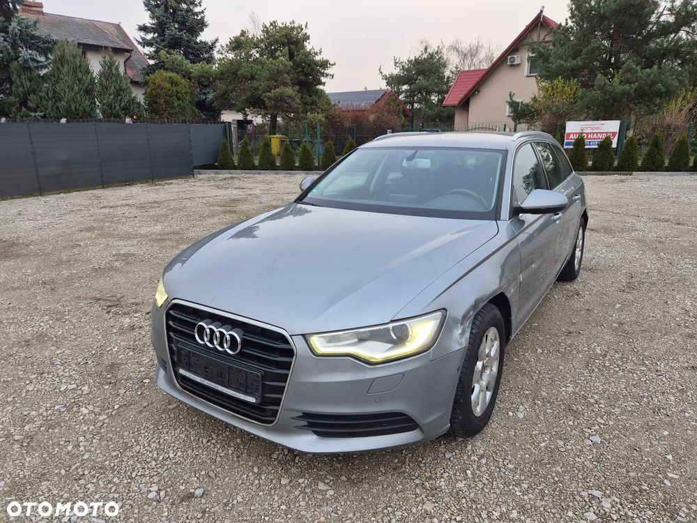 Audi A6 Avant - 1