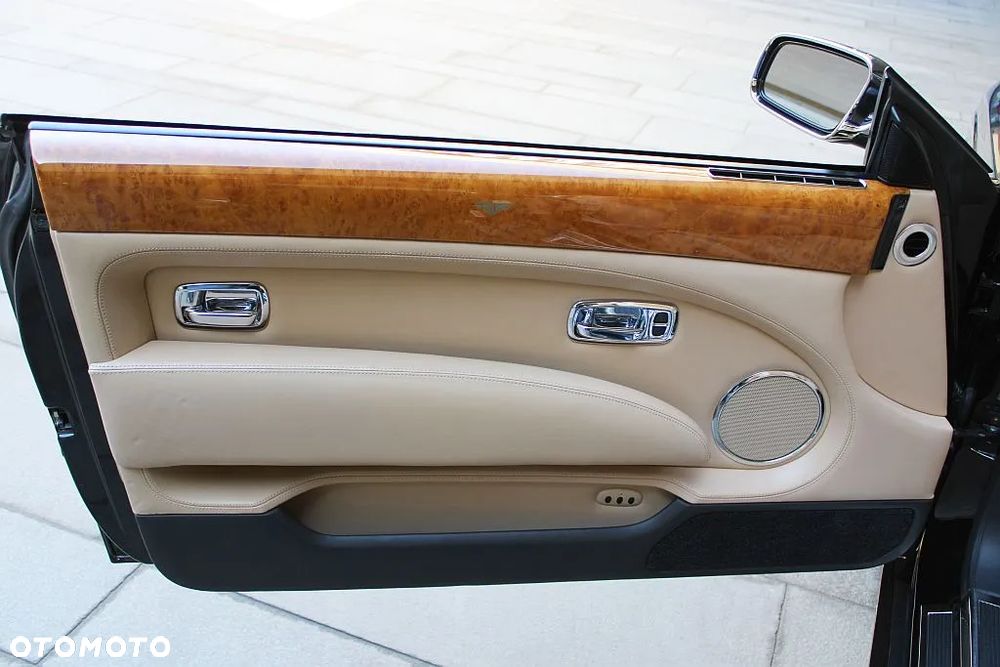 Bentley Azure Standard - 7