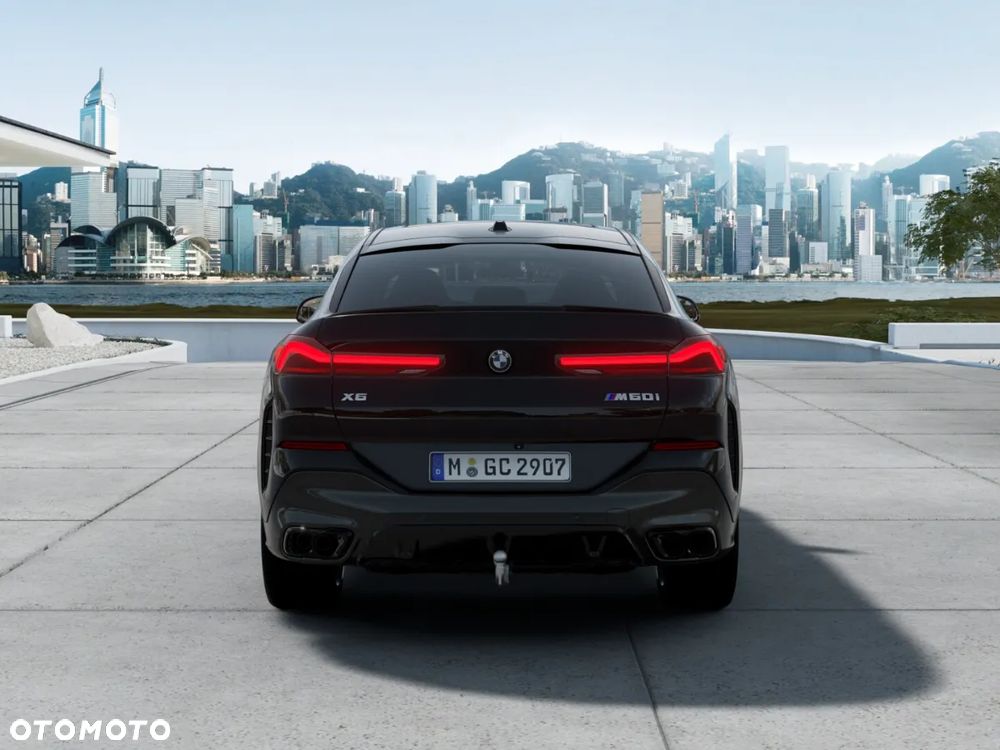 BMW X6 M50i - 2