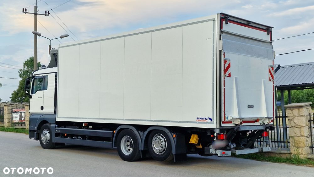 MAN TGX *26 420*26 460*CHŁODNIA*MROŹNIA*IZOTERMA*KONTENER*WINDA*PODPIĘCIE STACJONARNE*TGS*TGM*SCANIA*VOLVO*MERCEDES*AUTOMAT*SUPER STAN*18*12*ZAMIANA NA SUV-OSOBOWY**ZAMIENIE MOŻE BYĆ DROŻSZY - 4