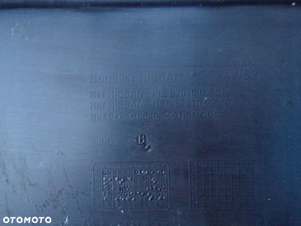 Nissan NV400 2010 - zderzak przód przedni ORYGINAŁ halogeny - 9