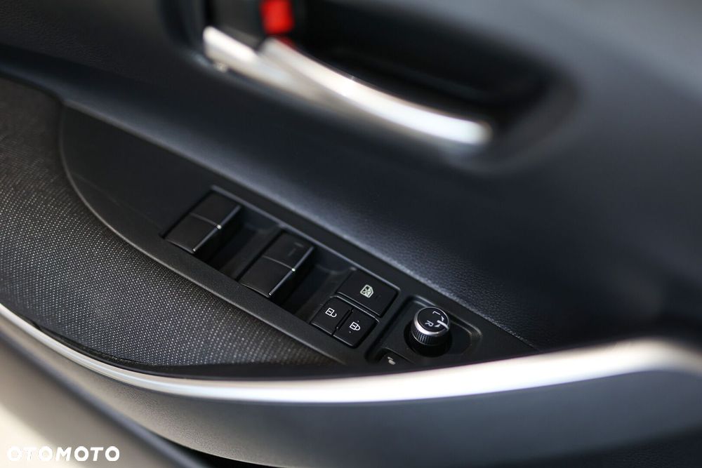 Toyota Corolla 1.8 Hybrid Comfort - 29