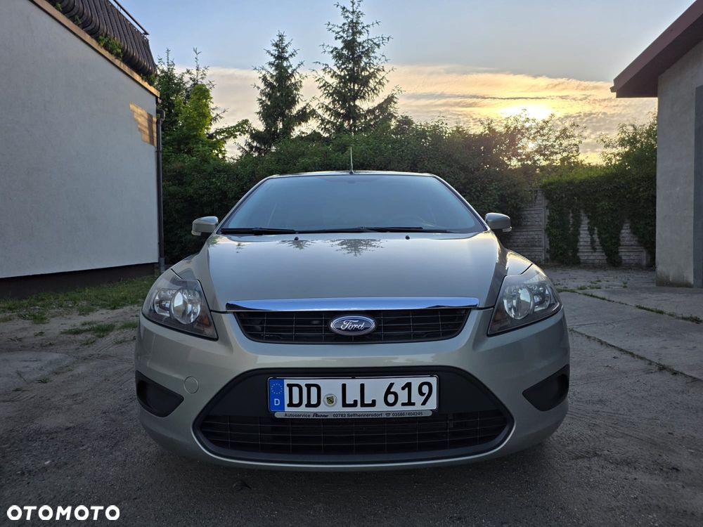 Ford Focus 1.6 16V Style - 24