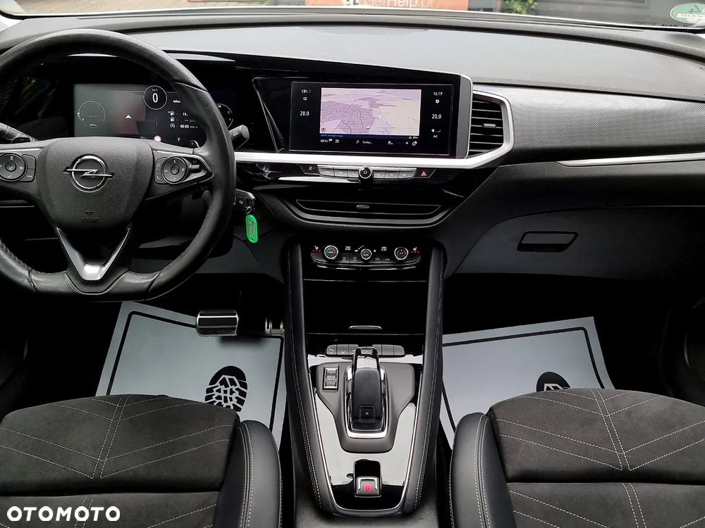 Opel Grandland 1.5 D Automatik Ultimate - 18