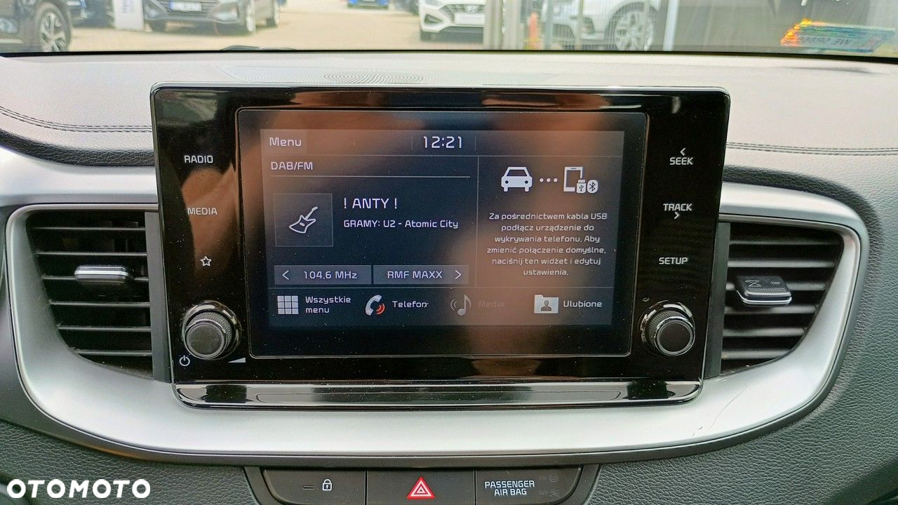 Kia XCeed 1.5 T-GDI M - 26