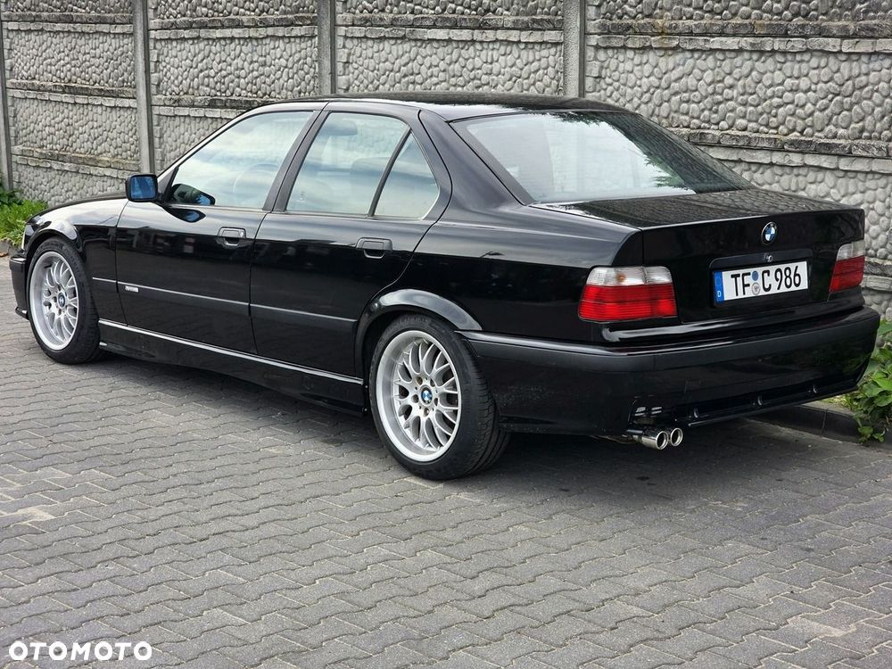 BMW Seria 3 316i - 6