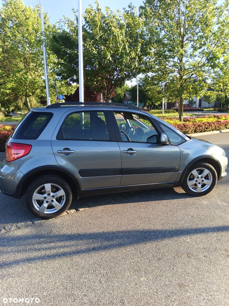 Suzuki SX4 1.6 Comfort 4WD - 6