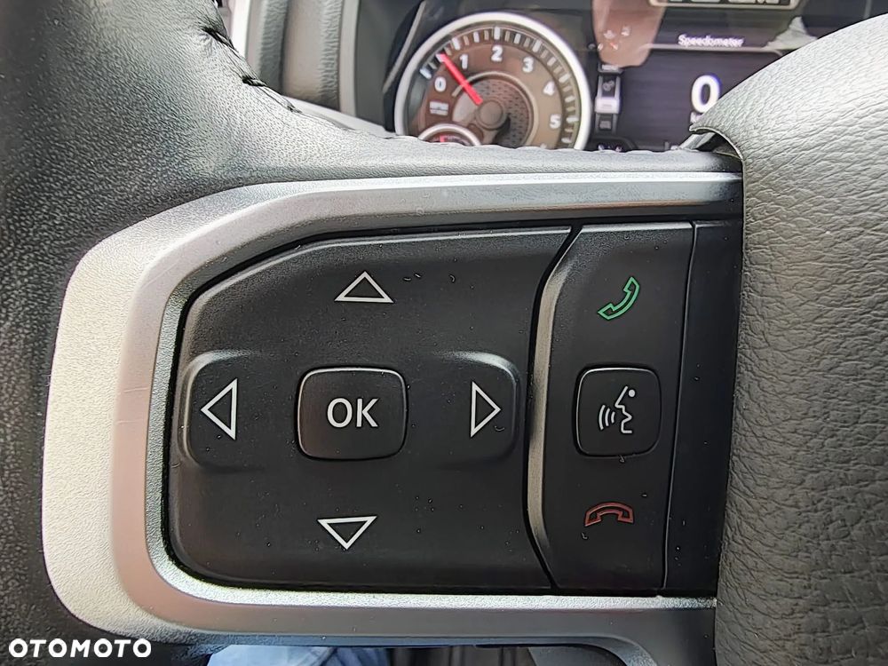 RAM 1500 Quad Cab Longbed Bighorn - 23