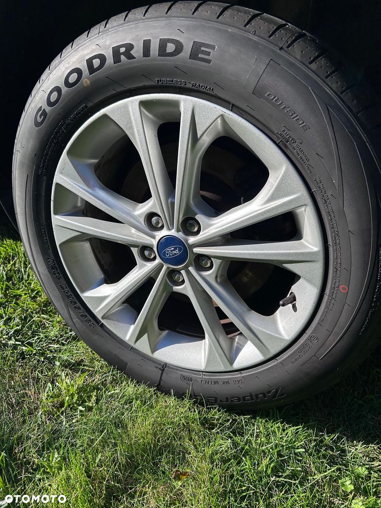 Ford Kuga 2.0 TDCi AWD Titanium - 24