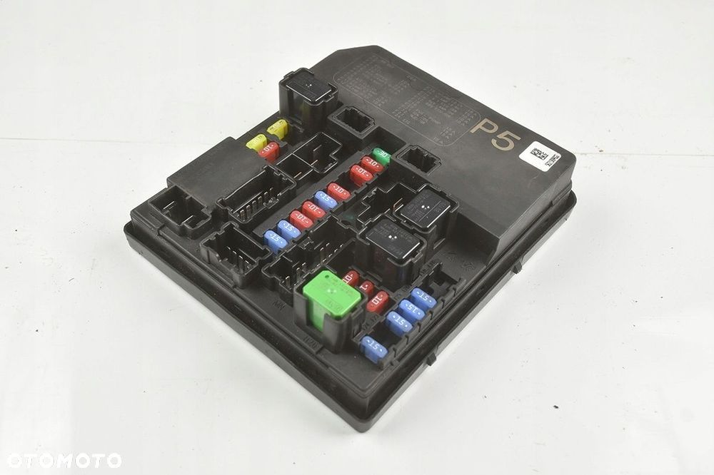 skrzynka bezpieczników moduł bsi nissan juke 1.6 284b7-1tt2a - 1