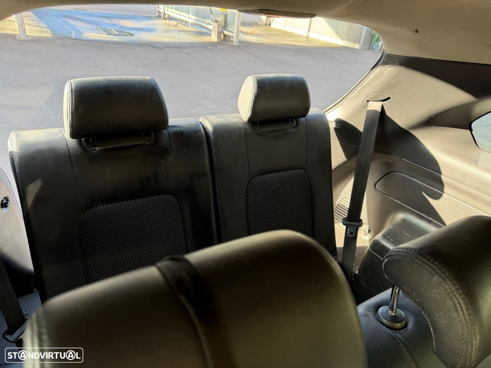 Chevrolet Captiva 2.0 VCDi Seven 7L - 20