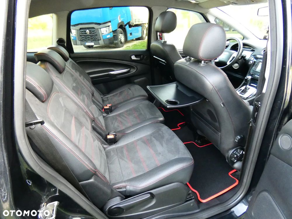Ford S-Max 2.0 TDCi DPF Titanium X - 13