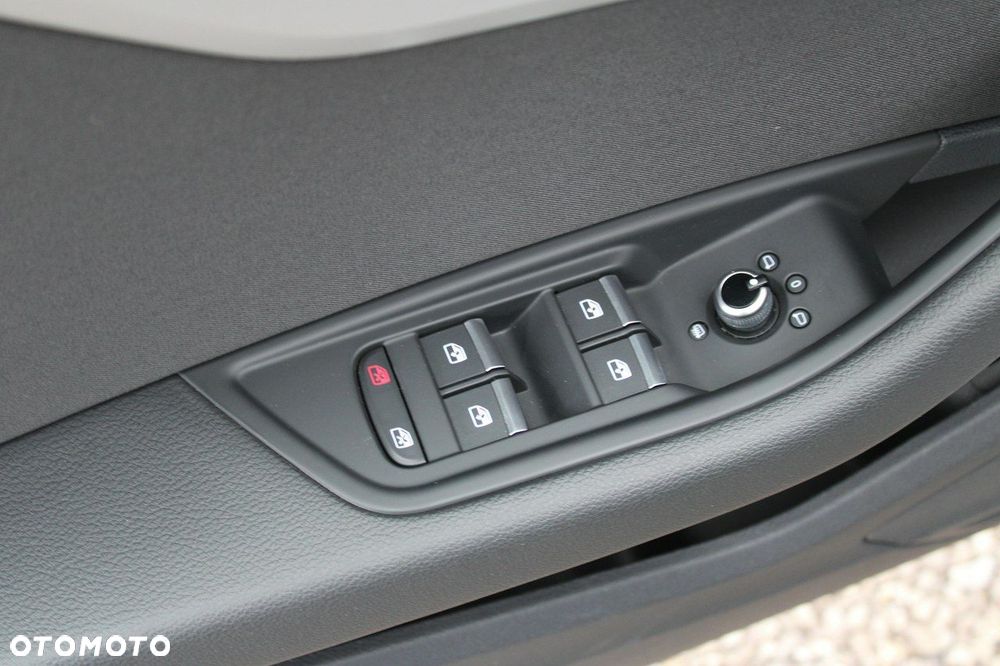 Audi A4 Avant - 20