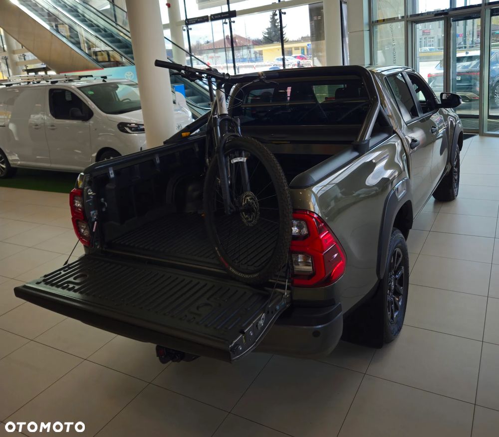 Toyota Hilux 2.8 D-4D Double Cab Invincible 4x4 - 7