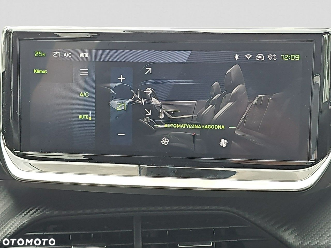 Peugeot 2008 - 14