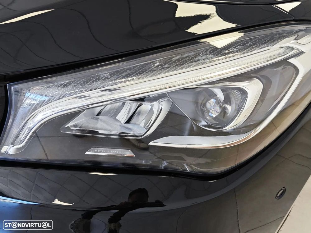 Mercedes-Benz CLA 180 7G-DCT AMG Line - 24