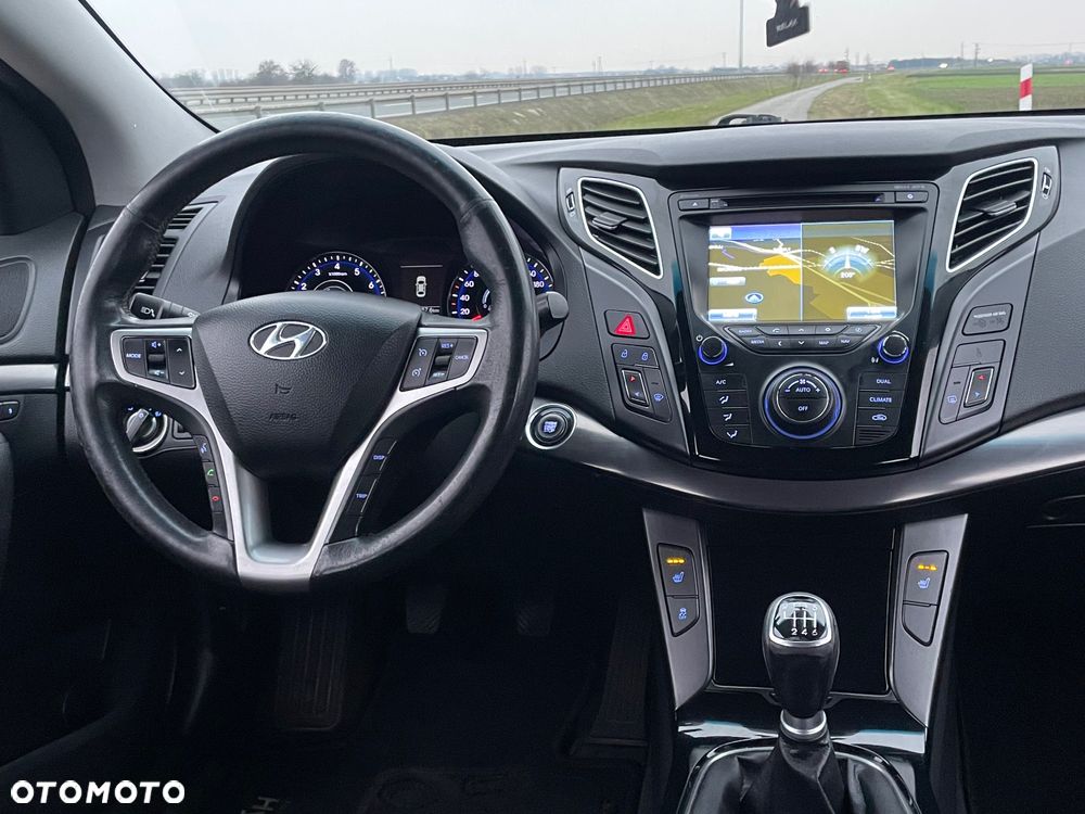 Hyundai i40 2.0 GDI Premium - 24