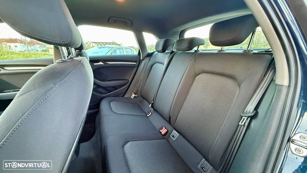 Audi A3 Sportback 1.6 TDI Advance - 14