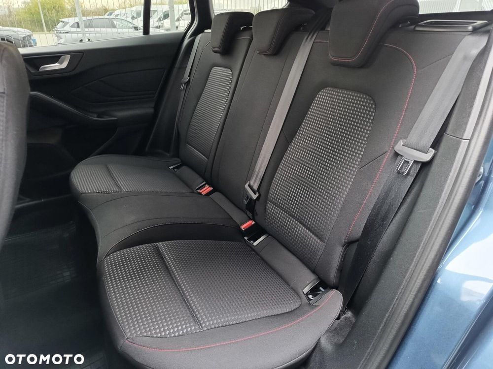 Ford Focus - 18