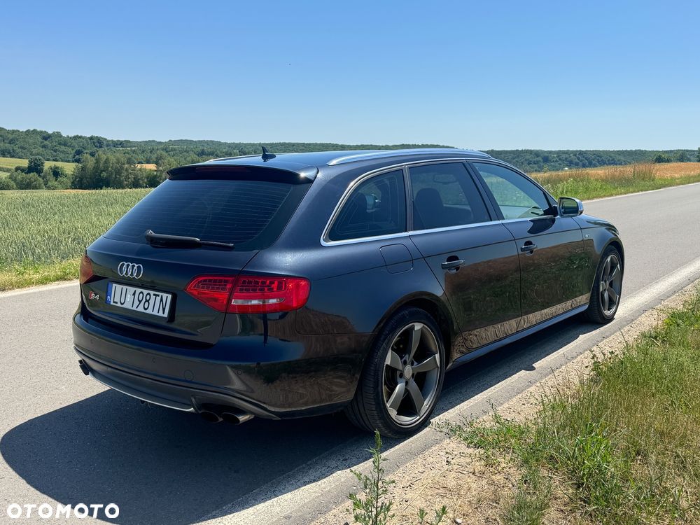 Audi S4 Avant S tronic - 6
