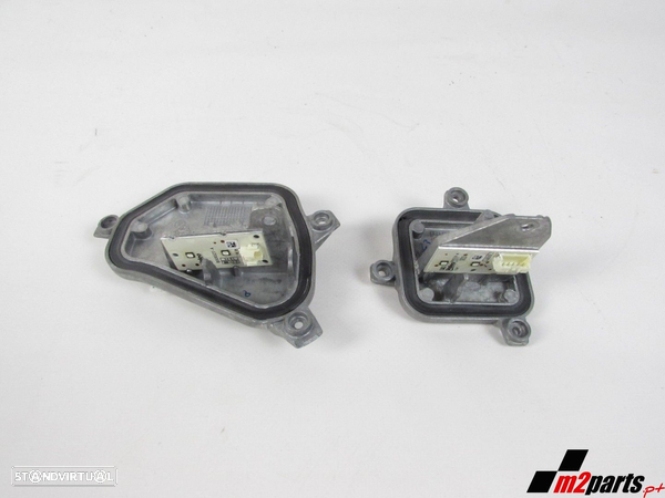 Conjunto de módulos Led Condução Diurna Farol Esquerdo Seminovo/ Original BMW X2...