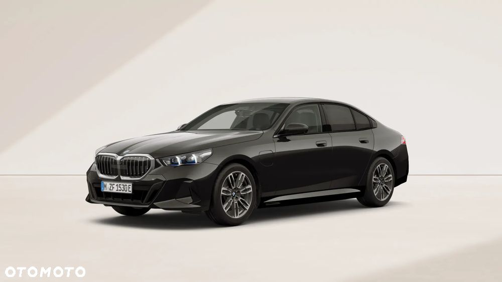 BMW Seria 5 550e xDrive PHEV - 1
