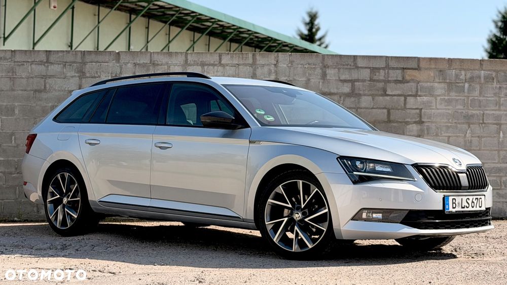Skoda Superb 1.8 TSI DSG SportLine - 25