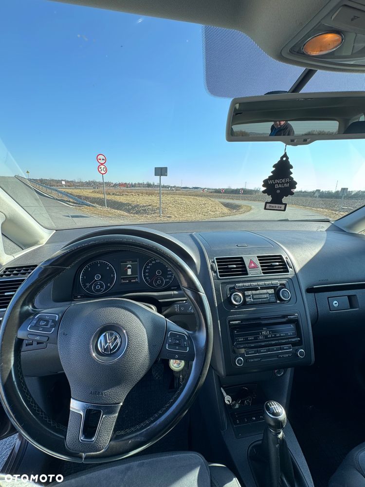 Volkswagen Touran 1.6 TDI DPF BlueMot Comfortline - 12
