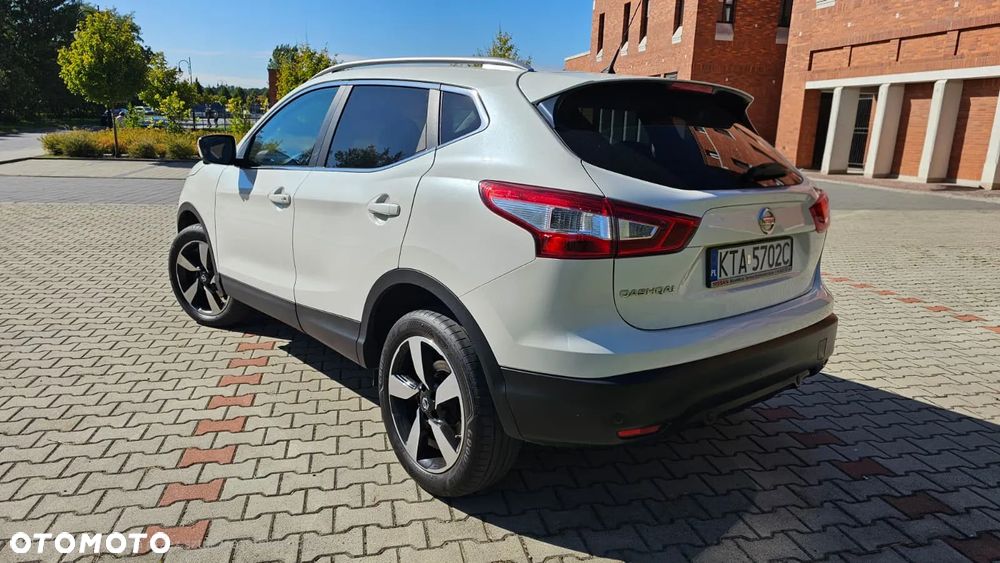Nissan Qashqai 1.6 DIG-T N-Connecta - 5
