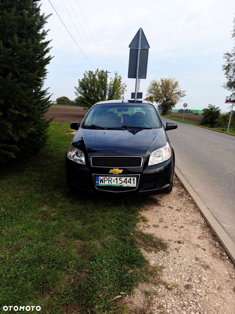 Chevrolet Aveo - 2