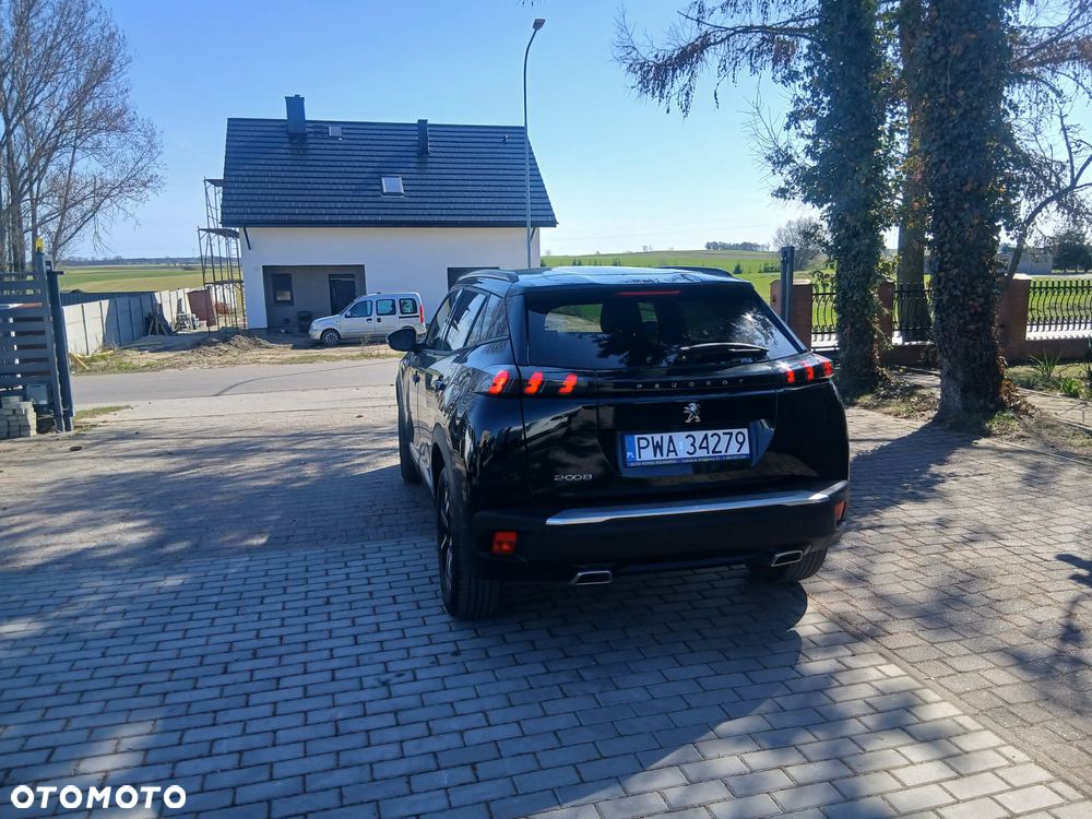 Peugeot 2008 - 13
