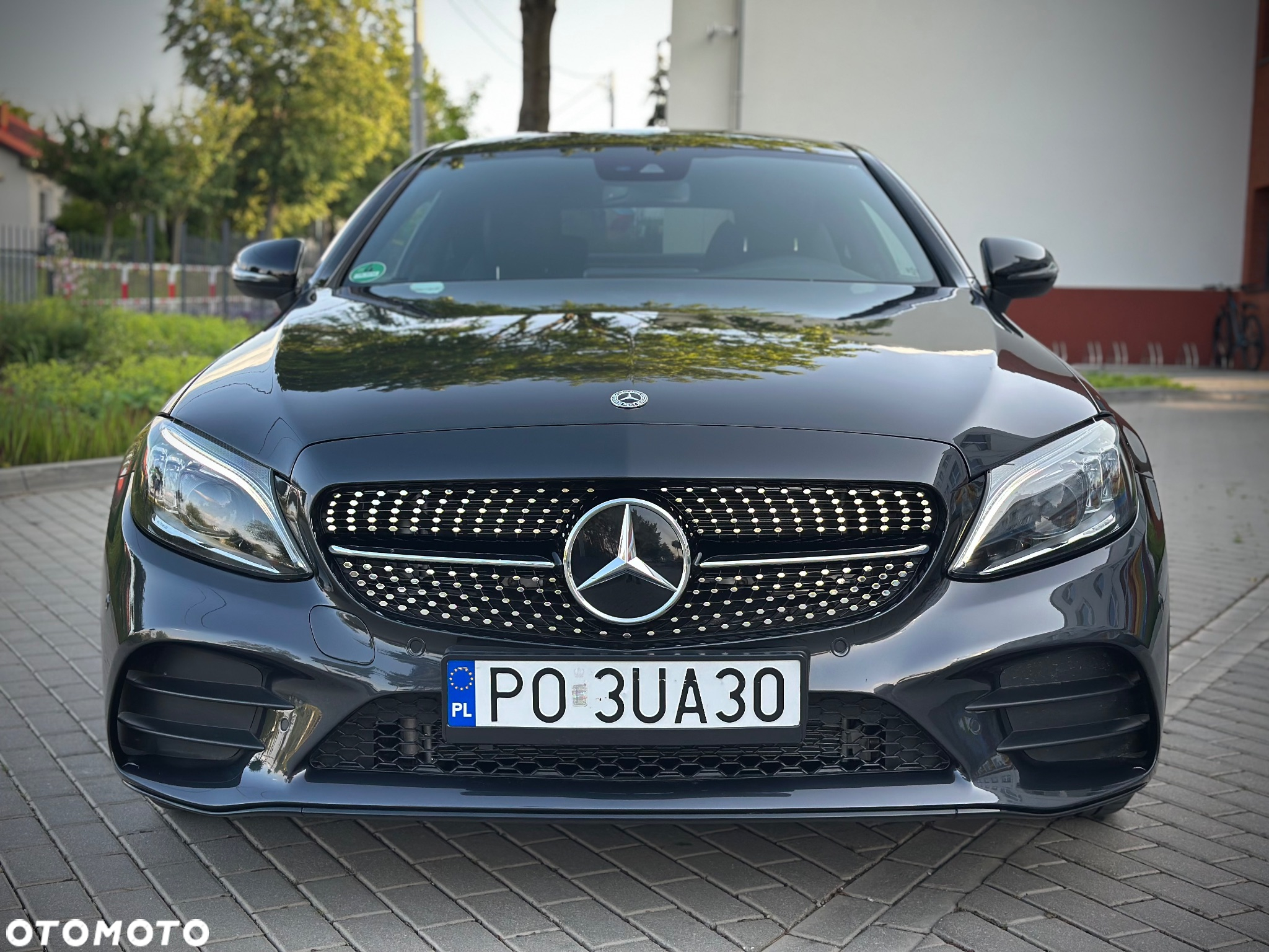 Mercedes-Benz Klasa C 300 d Coupe 9G-TRONIC AMG Line - 12