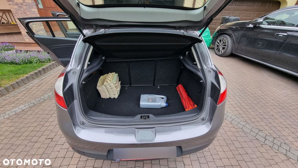 Renault Megane 1.6 16V Generation - 11