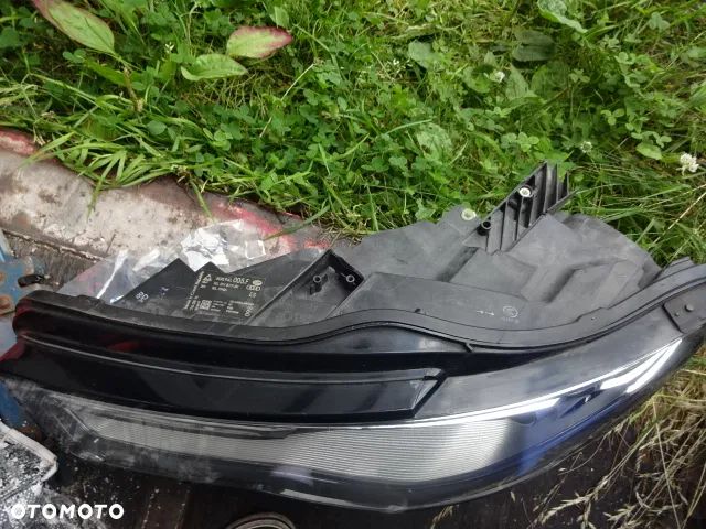 Lewa lampa Bi-xenon Audi A6 C7 lift 4G0941005F - 2