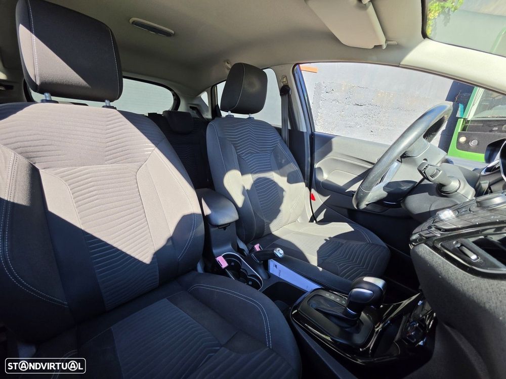 Ford Fiesta 1.0 T EcoBoost Titanium PowerShift - 5