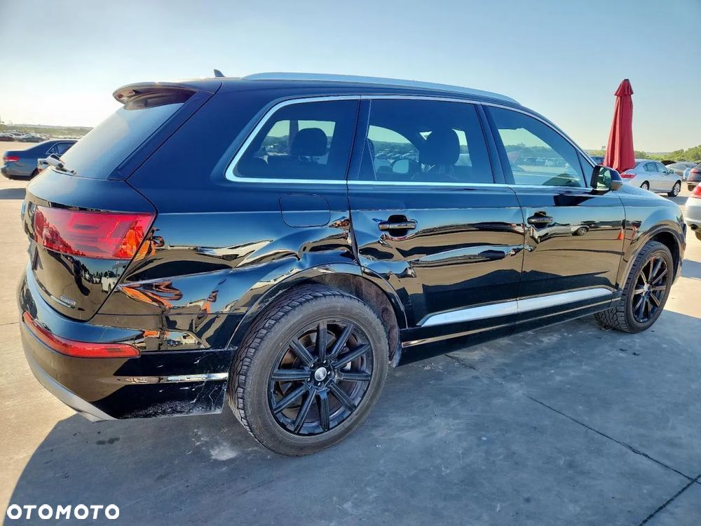 Audi Q7 - 4