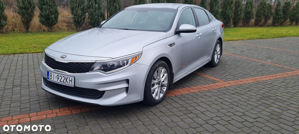 Kia Optima - 1