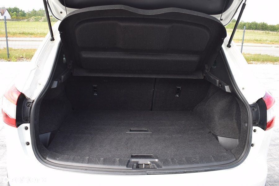Nissan Qashqai 1.6 DIG-T Tekna+ - 9