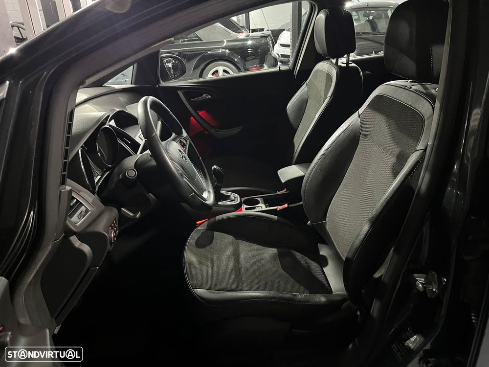 Opel Astra Caravan 1.7 CDTi Cosmo - 10