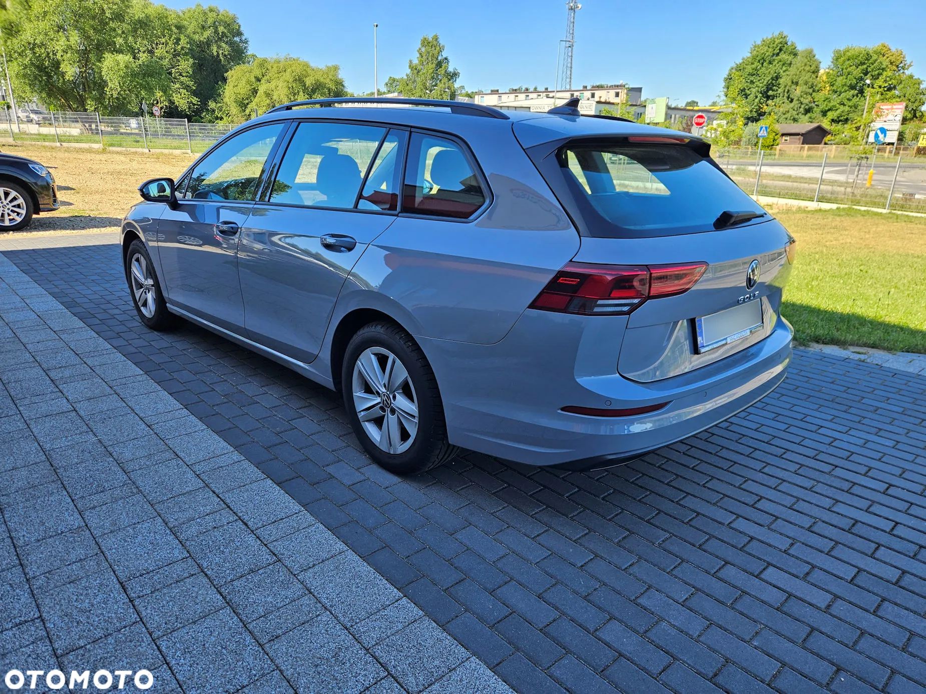 Volkswagen Golf VIII 2.0 TDI Life - 3