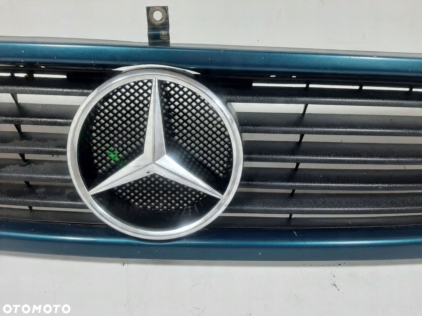 MERCEDES W638 V-KLASA 2.8 12V 98R ATRAPA GRILL 6388880023 - 7